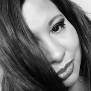 Meet your Posher, Cynthia